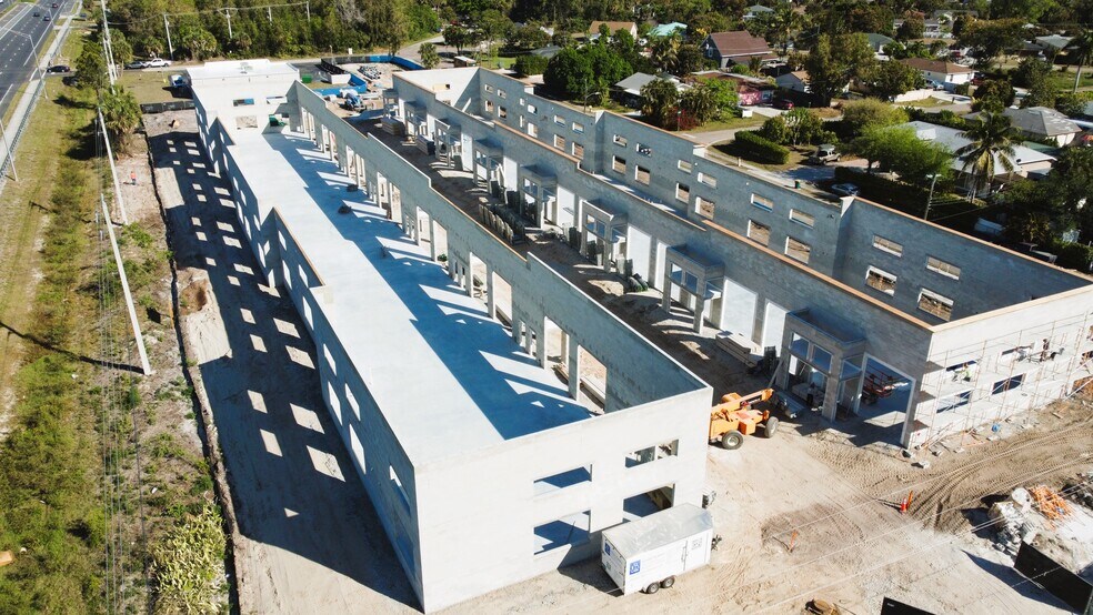 More Photos Of 11075 Tamiami Trl E, Naples Flex For Sale