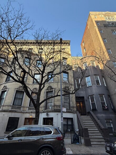 Primary Photo Of 321 W 89th St, New York Apartments For Sale