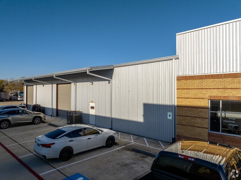 More Photos Of 4390 FM 2351, Friendswood Industrial For Lease