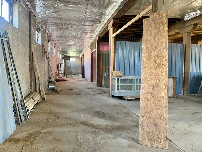 More Photos Of 260 W Stroud St, Randolph Warehouse For Sale