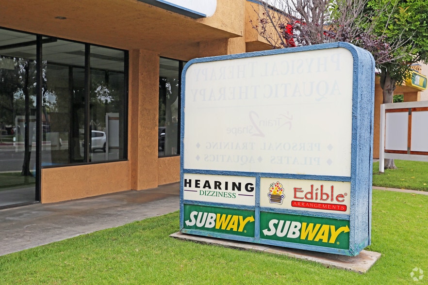 More Photos Of 4272-4390 Katella Ave, Los Alamitos Unknown For Lease