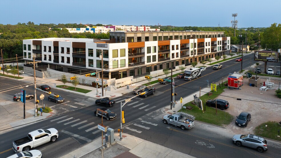 More Photos Of 2209 S First St, Austin Apartments For Sale