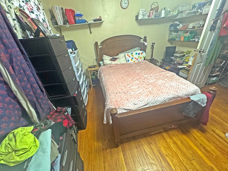 More Photos Of 851-853 Wethersfield Ave, Hartford Apartments For Sale