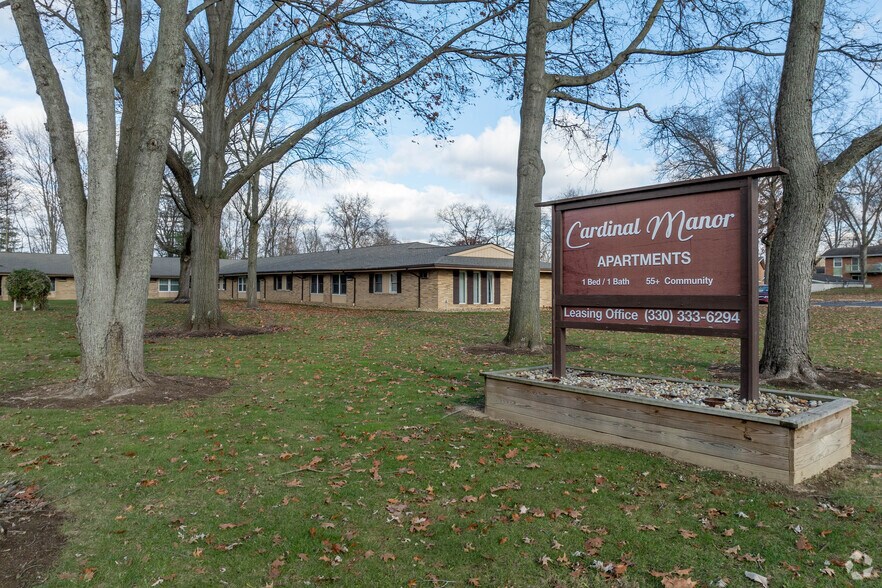 More Photos Of 5325 13th St SW, Canton Apartments For Lease