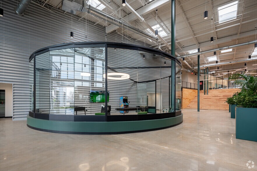 More Photos Of 3040 Sidco Dr, Nashville Office For Lease