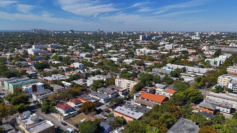 More Photos Of 1362 SW 2nd St, Miami Apartments For Sale
