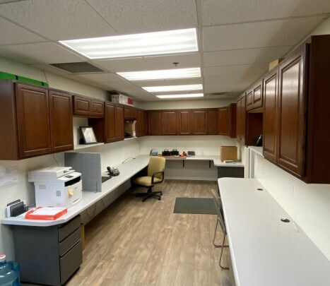 More Photos Of 219 S William Dillard Dr, Gilbert Warehouse For Sale