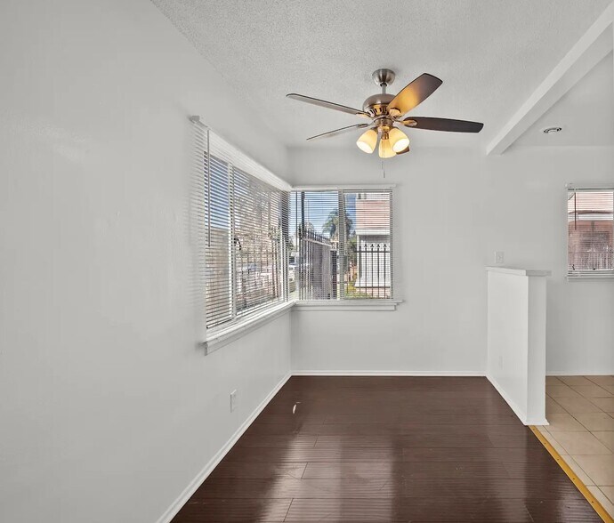 More Photos Of 4015 Palmwood Dr, Los Angeles Apartments For Sale