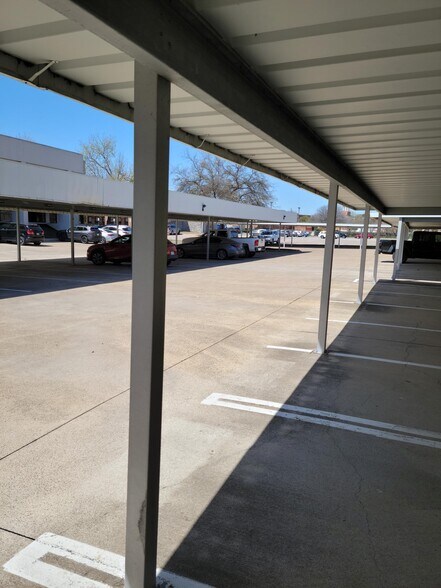 More Photos Of 17480 Dallas Pky, Dallas Office For Lease