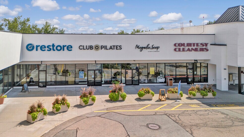 More Photos Of 1000 Division St, East Greenwich Unknown For Lease