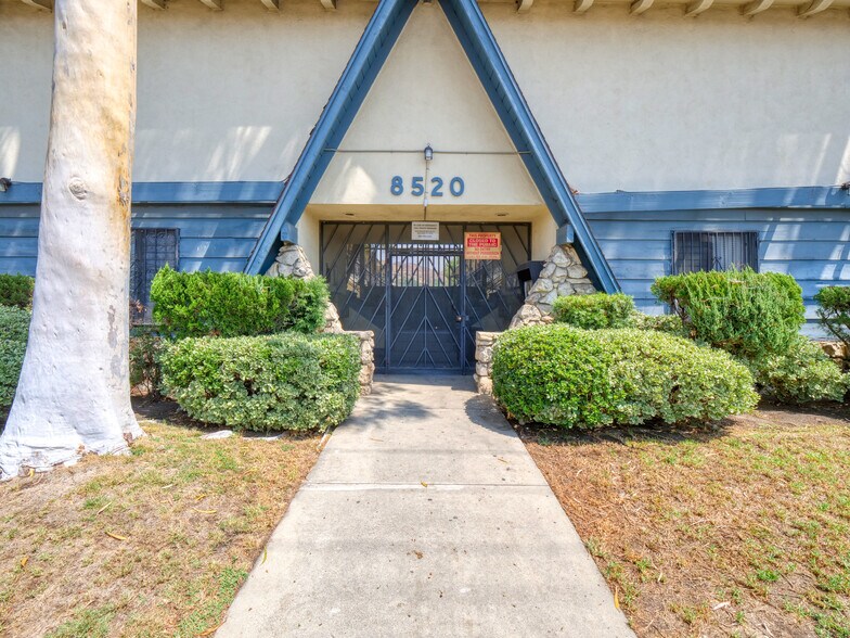 More Photos Of 8520 Sunland Blvd, Sun Valley Apartments For Sale