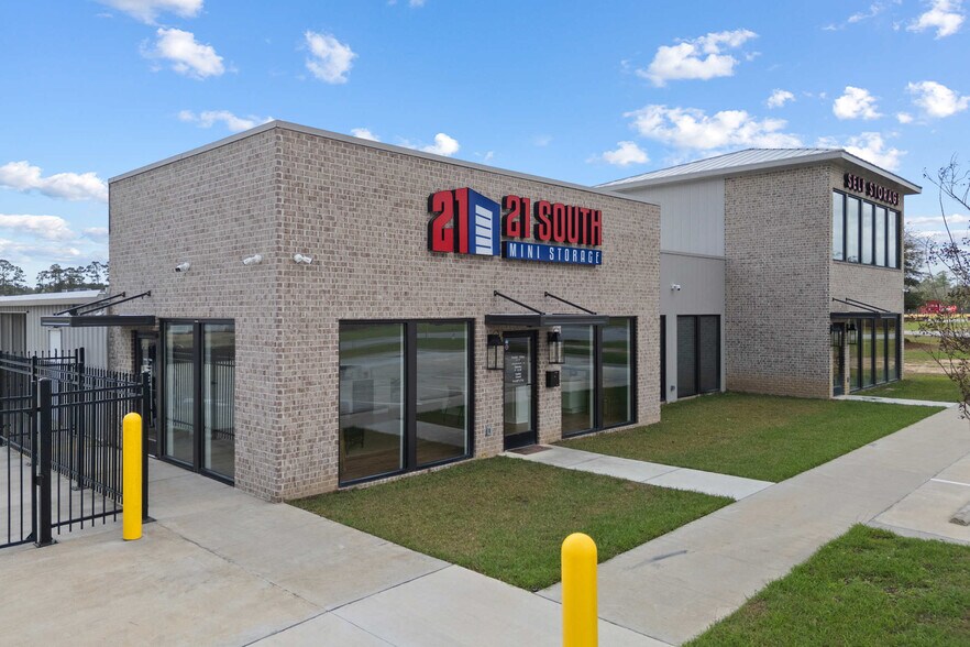 More Photos Of 1790 GA Highway 21 S, Springfield Self Storage For Sale