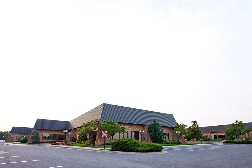 More Photos Of 10840 Guilford Rd, Annapolis Junction Flex For Lease