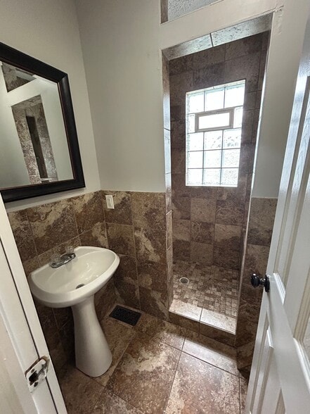 More Photos Of ,  Unknown For Sale