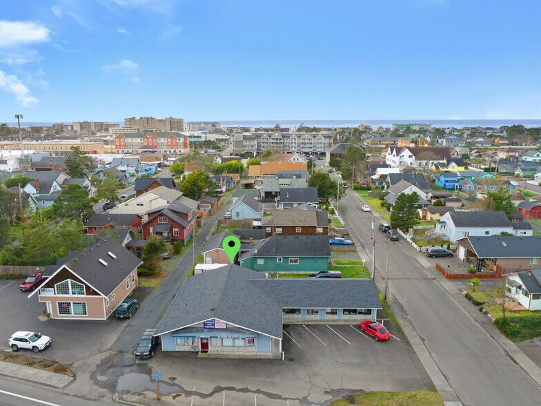 More Photos Of 144-150 N Roosevelt Dr, Seaside General Retail For Lease