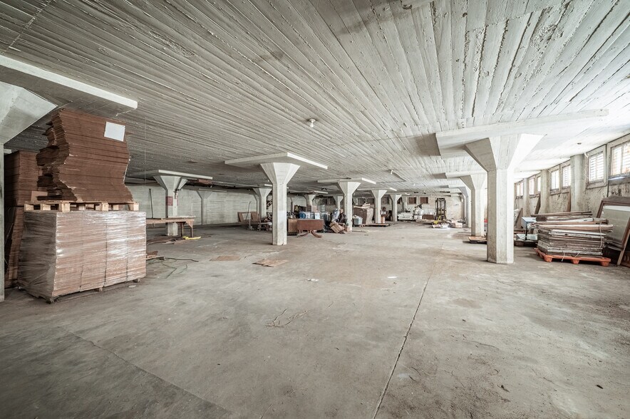 More Photos Of 160 W Haines Blvd, Lake Alfred Self Storage For Sale