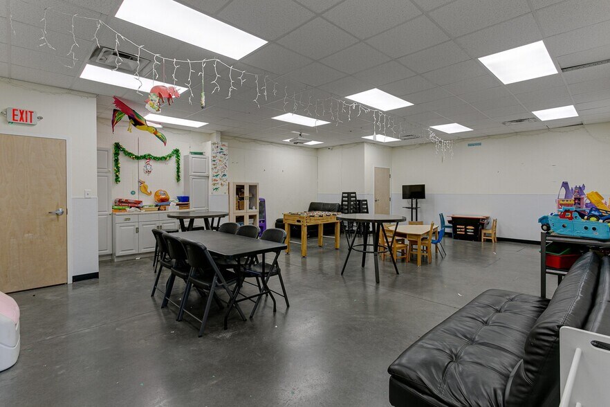 More Photos Of 2426 New Dorset Rd, Powhatan Daycare Center For Sale