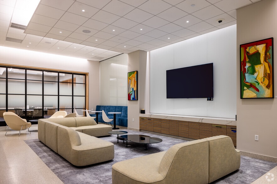 More Photos Of 277 Park Ave, New York Office For Lease