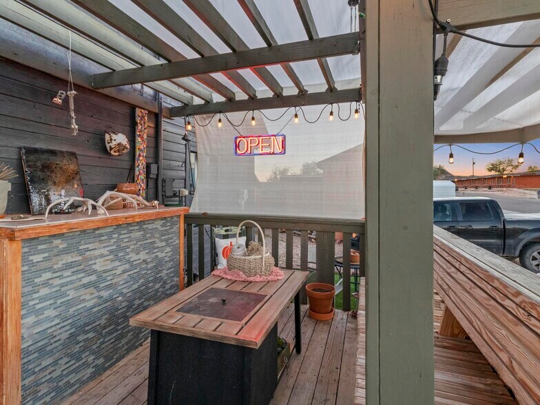 More Photos Of 475 W Main St, Escalante Hotel For Sale