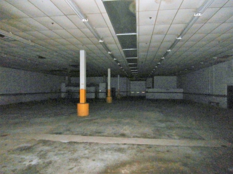 More Photos Of 3250-3270 Lincoln Hwy, Park Forest Freestanding For Sale