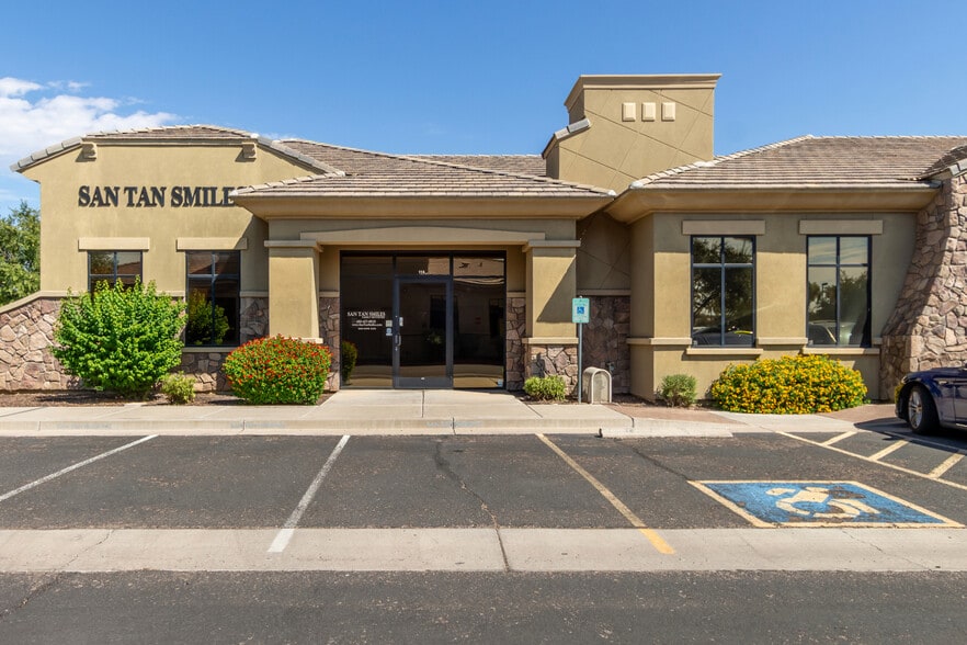 More Photos Of 1355 S Higley Rd, Gilbert Medical For Lease