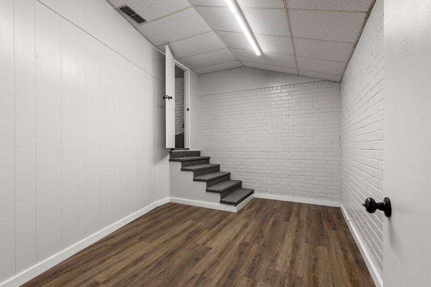 More Photos Of 2769 FM 1475, Lufkin Specialty For Sale