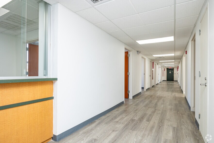 More Photos Of 206 Bergen Ave, Kearny Medical For Lease