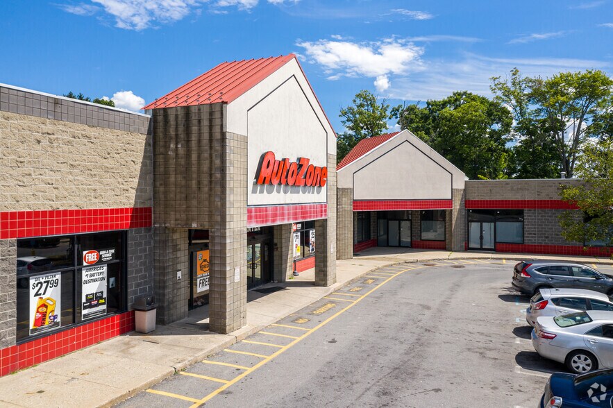 Primary Photo Of 1404 Union Ave, Newburgh General Retail For Lease