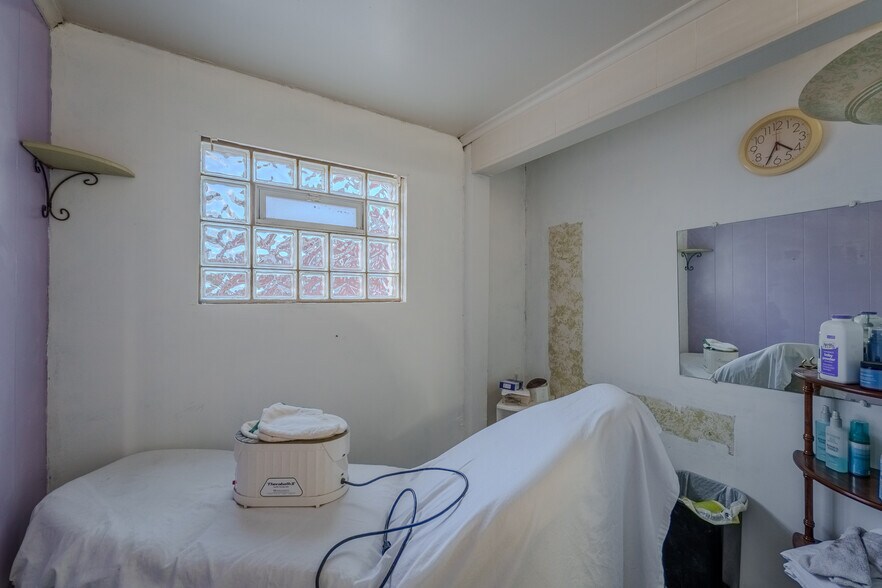 More Photos Of 101 W National Rd, Englewood Freestanding For Sale