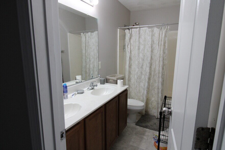 More Photos Of , Norfolk Multifamily For Sale
