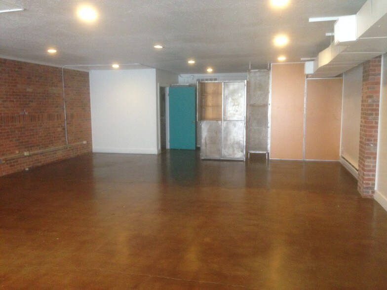 More Photos Of 1070 Bannock St, Denver Storefront Retail Office For Lease