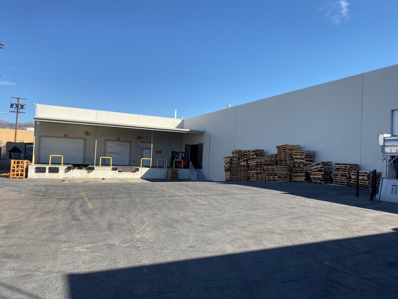 More Photos Of 9505-9541 Mason Ave, Chatsworth Manufacturing For Lease