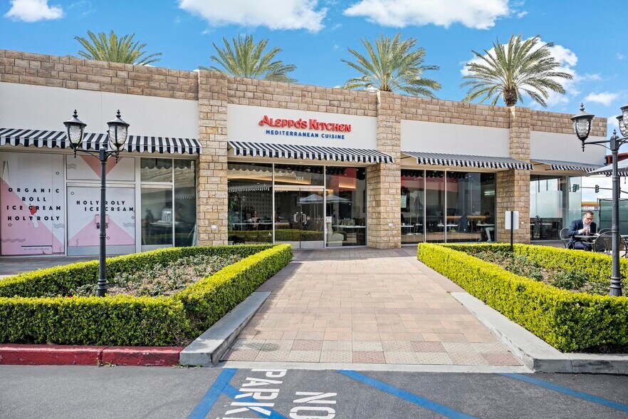 More Photos Of 2400 E. Katella Ave, Anaheim Unknown For Lease