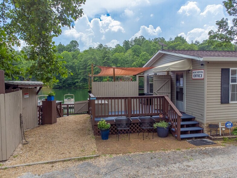 More Photos Of 270 Deyton Camp Rd, Robbinsville Marina For Sale
