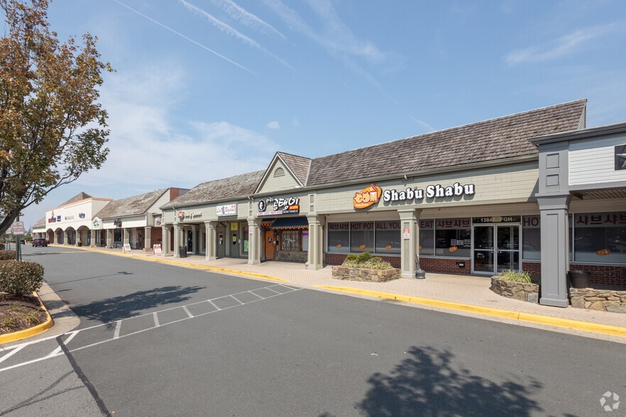 More Photos Of 13810-13860 Braddock Rd, Centreville Unknown For Lease