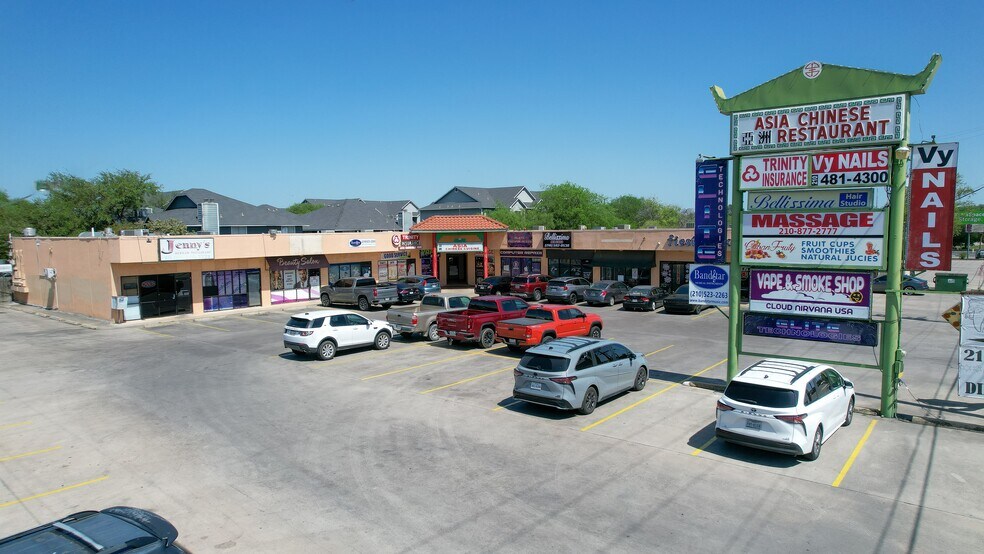 More Photos Of 8035 Culebra Rd, San Antonio Storefront For Sale