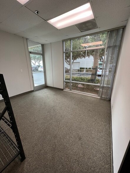 More Photos Of 200 Technology Dr, Irvine Research And Development For Lease