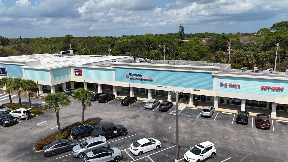 More Photos Of 1119 NE Jensen Beach Blvd, Jensen Beach Unknown For Lease