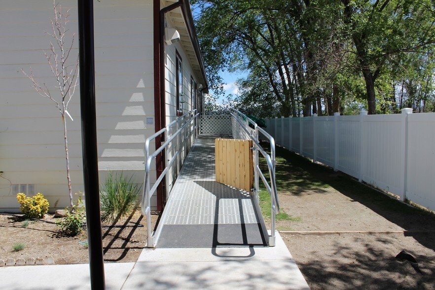 More Photos Of 1671 US Highway 395 N, Minden Office For Lease