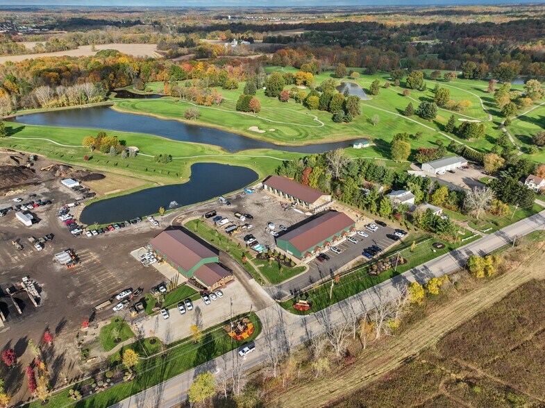 More Photos Of 3342 Pearl rd, Medina Flex For Lease