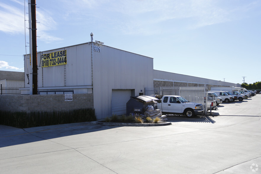 Primary Photo Of 9901 San Fernando Rd, Pacoima Warehouse For Lease