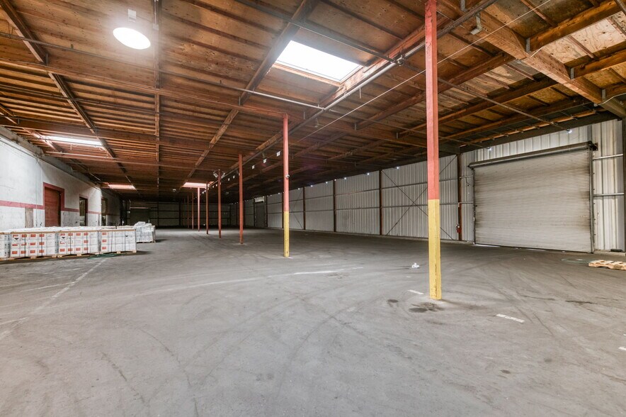 More Photos Of 5333 N Cornelia Ave, Fresno Warehouse For Sale