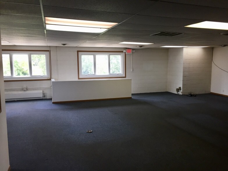 More Photos Of 885 Anita Ave, Antioch Manufacturing For Sale