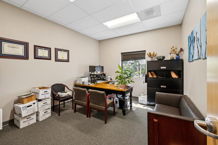 More Photos Of 550 Price Ave, Redwood City Office For Sale