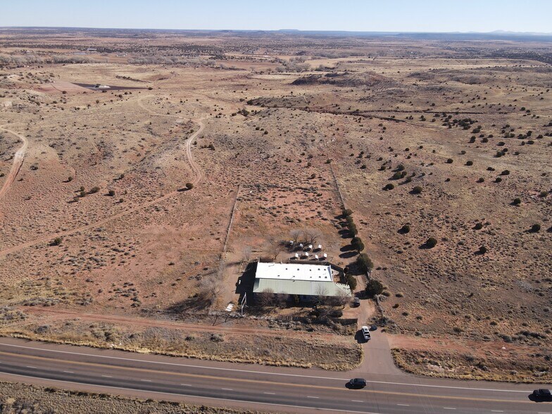 More Photos Of 3577 AZ-77, Taylor Office For Sale