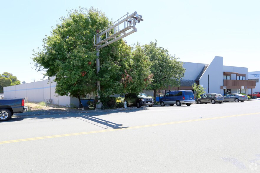 More Photos Of 451 Ryder St, Vallejo Unknown For Lease