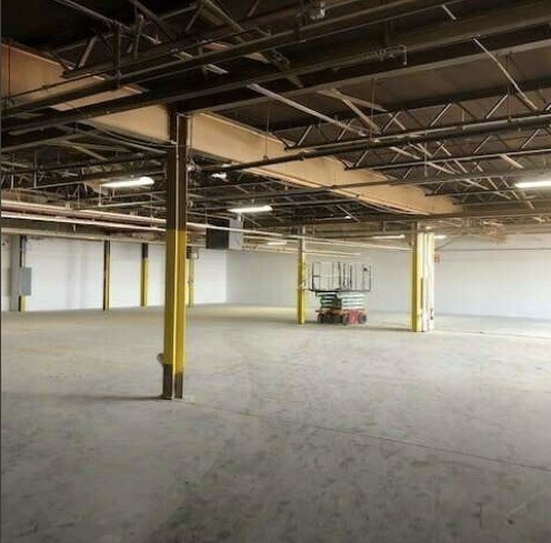 More Photos Of 1023 Cernan Dr, Bellwood Industrial For Sale