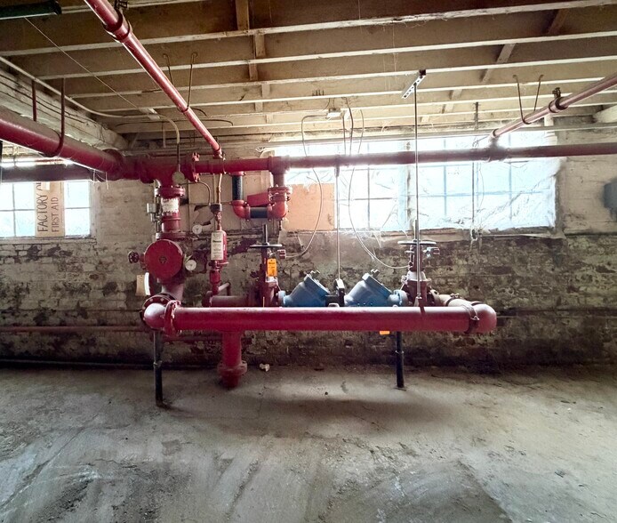 More Photos Of 1300 E 2nd St, Jamestown Industrial For Sale