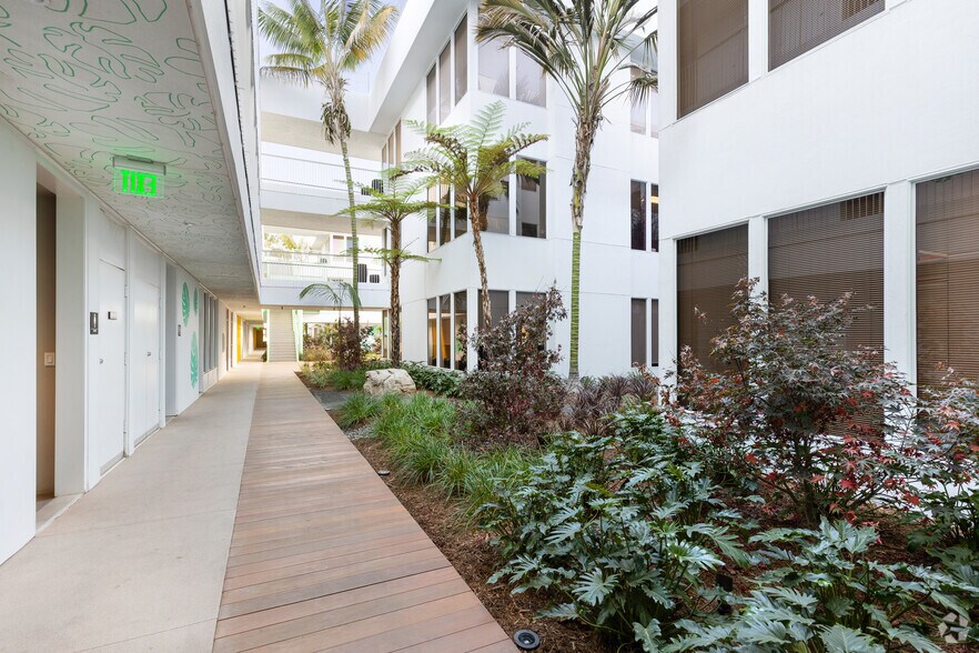 More Photos Of 11340 W Olympic Blvd, Los Angeles Office For Lease