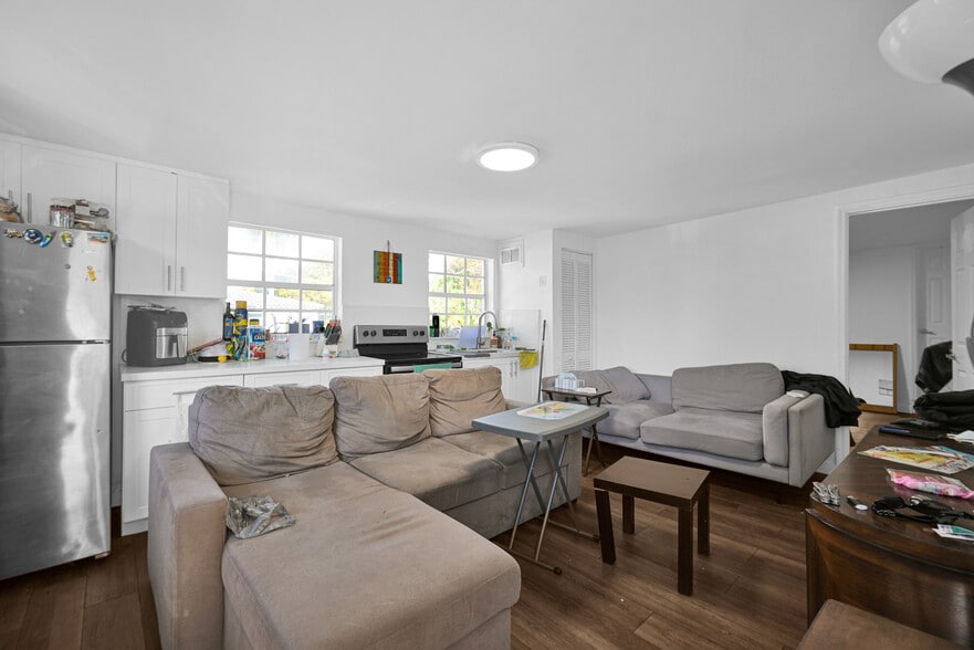 More Photos Of 3711 SW 27th Ter, Miami Specialty For Sale